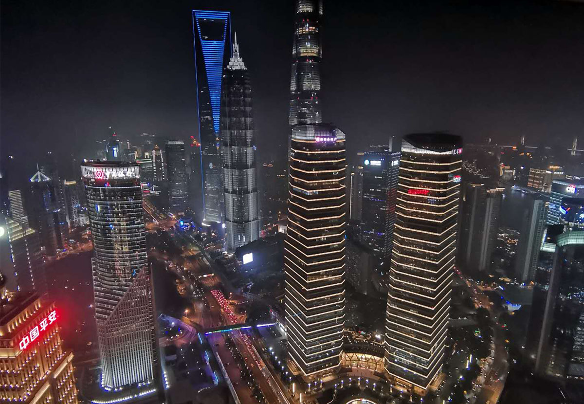 上海環球金融中心大廈使用中奧建筑模板5.6萬張